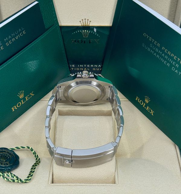 Rolex Submariner Starbucks Image 4